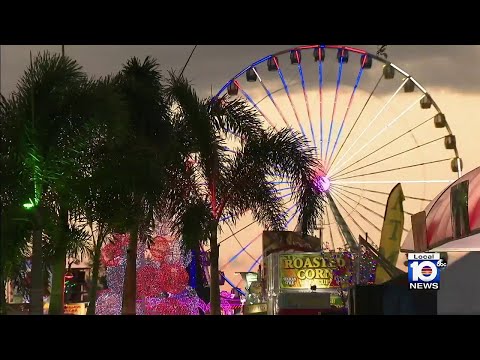 Santa&#039;s Enchanted Forest opens in Medley