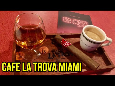 Cafe La Trova in Little Havana Bar &amp; Restaurant (Miami Calle Ocho)